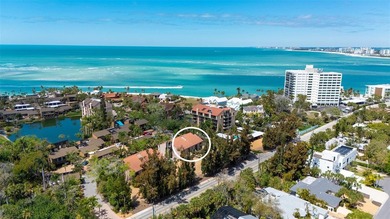 Beach Condo For Sale in Sarasota, Florida