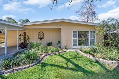 Beach Home For Sale in Dunedin, Florida