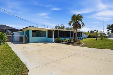 Beach Home For Sale in Nokomis, Florida