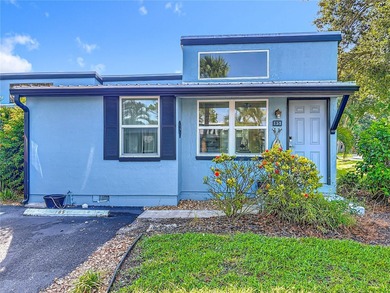 Beach Condo For Sale in New Smyrna Beach, Florida