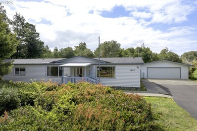 Beach Home For Sale in Florence, Oregon