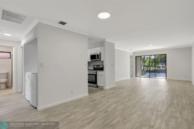 Beach Condo For Sale in Coral Springs, Florida