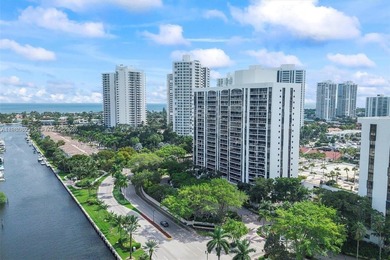 Beach Condo For Sale in Aventura, Florida
