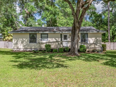 Beach Home For Sale in Crawfordville, Florida