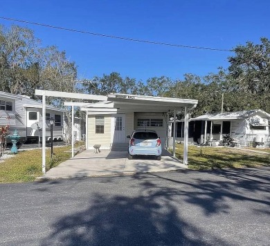 Beach Home For Sale in Ruskin, Florida