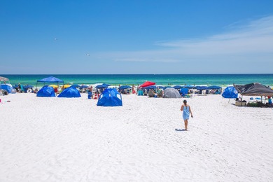 Beach Condo For Sale in Destin, Florida