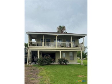 Beach Home For Sale in Seadrift, Texas