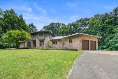 Beach Home Sale Pending in Erie, Pennsylvania