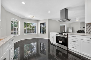 Beach Home For Sale in Fort Walton Beach, Florida