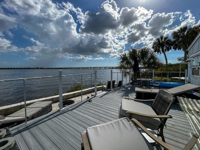 Beach Home For Sale in Ellenton, Florida