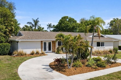 Beach Home Sale Pending in Sarasota, Florida