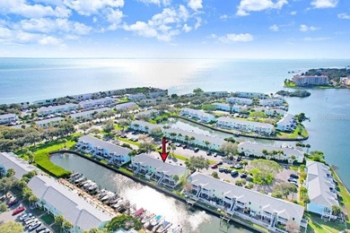 Beach Condo For Sale in St. Petersburg, Florida
