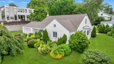 Beach Home Sale Pending in Great Neck, New York