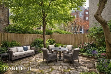 Beach Home For Sale in New York, New York