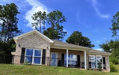 Beach Home For Sale in Daphne, Alabama