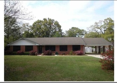 Beach Home For Sale in Tallahassee, Florida