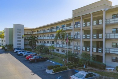 Beach Condo For Sale in St. Petersburg, Florida