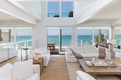 Zen-like Beach house, where many celebrities owned and lived - Beach Home for sale in Malibu, California on Beachhouse.com