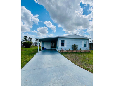 Beach Home For Sale in North Fort Myers, Florida