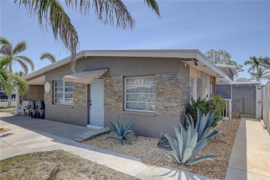 Beach Townhome/Townhouse For Sale in Treasure Island, Florida