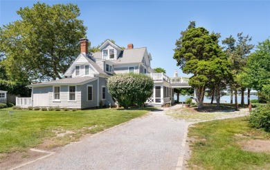 Beach Home For Sale in Hampton Bays, New York
