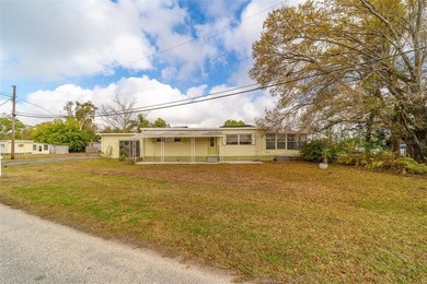 Beach Home For Sale in Pinellas Park, Florida