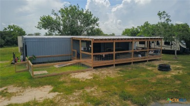 Beach Home For Sale in Seadrift, Texas