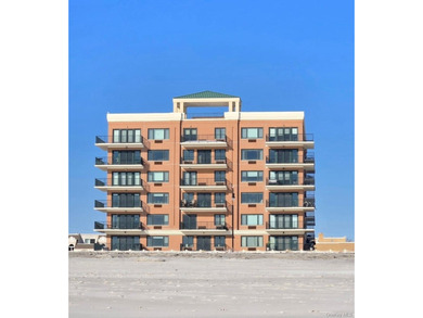 Beach Condo For Sale in Long Beach, New York