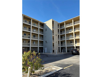 Beach Condo For Sale in Bradenton, Florida
