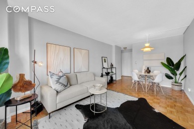 Beach Apartment For Sale in New York, New York