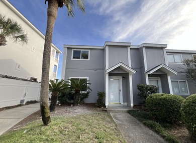 Beach Condo For Sale in Destin, Florida