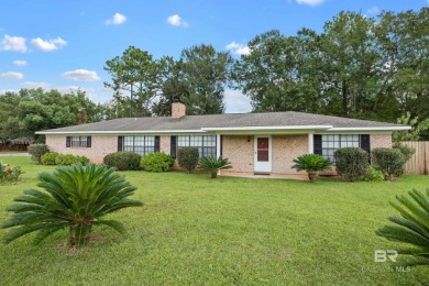 Beach Home For Sale in Foley, Alabama