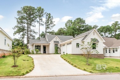 Beach Home For Sale in Fairhope, Alabama