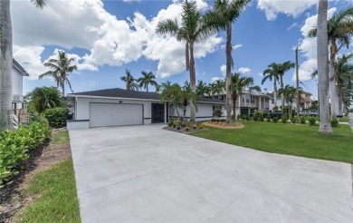Beach Home For Sale in Fort Myers Beach, Florida