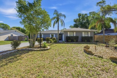 Beach Home For Sale in Sarasota, Florida