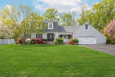 Beach Home For Sale in Riverhead, New York