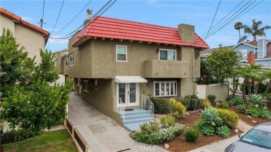 Beach Townhome/Townhouse Active Under Contract in Redondo Beach, California