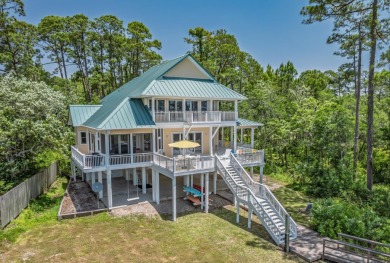Beach Home For Sale in Sopchoppy, Florida