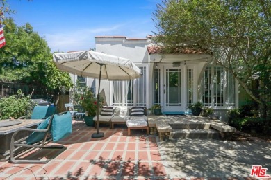 Beach Home For Sale in Santa Monica, California