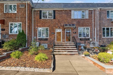 Beach Home For Sale in Whitestone, New York