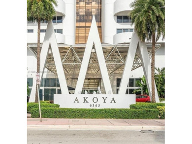 Beach Condo For Sale in Miami Beach, Florida