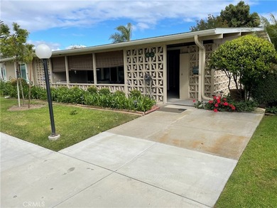 Beach Home Sale Pending in Seal Beach, California