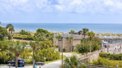 Beach Condo For Sale in Hilton Head Island, South Carolina