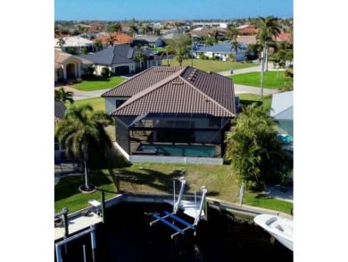 Beach Home For Sale in Punta Gorda, Florida