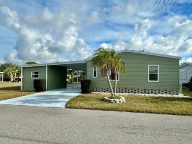 Beach Home For Sale in Nokomis, Florida