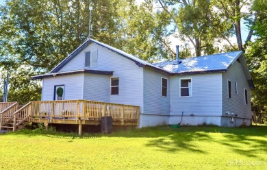 Beach Home Active Under Contract in Lake Linden, Michigan