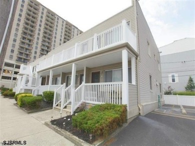 Beach Condo For Sale in Margate, New Jersey