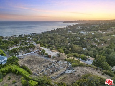 Beach Acreage For Sale in Malibu, California