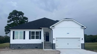 Beach Home For Sale in New Bern, North Carolina