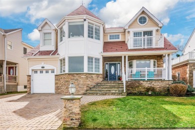 Beach Home Sale Pending in Long Beach, New York